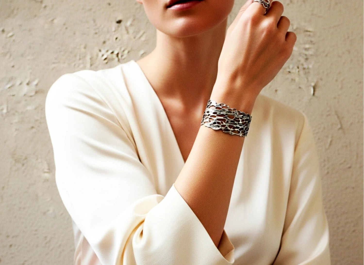 Natural Pattern Silver Cuff Bracelet