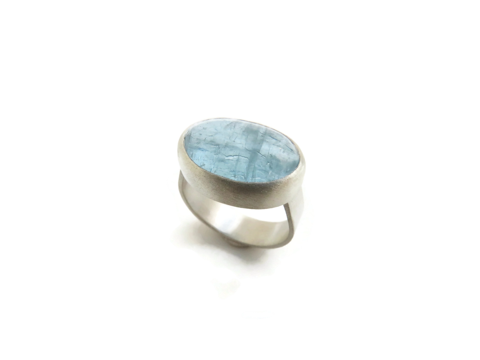 Unique Natural Aquamarine Silver Ring