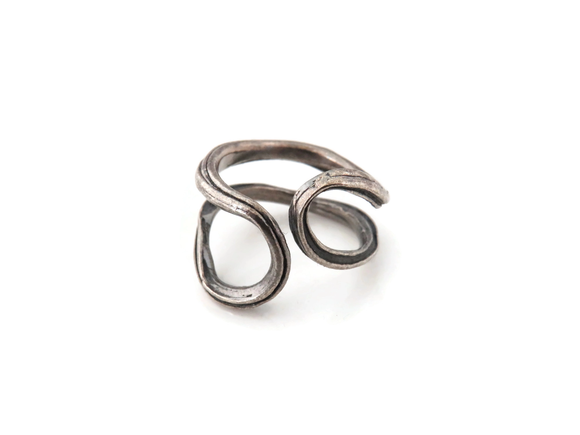 Adjustable Oxidized Silver Organic Ring
