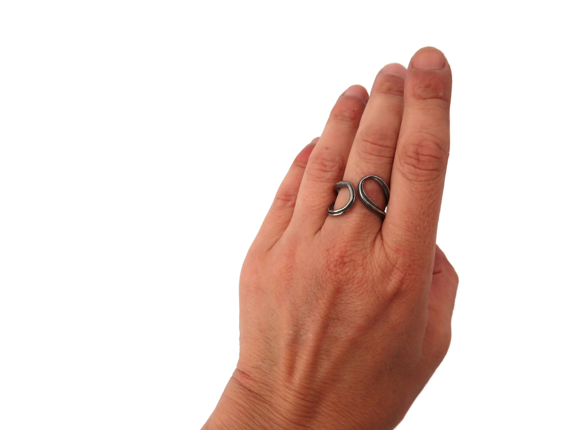 Adjustable Oxidized Silver Organic Ring