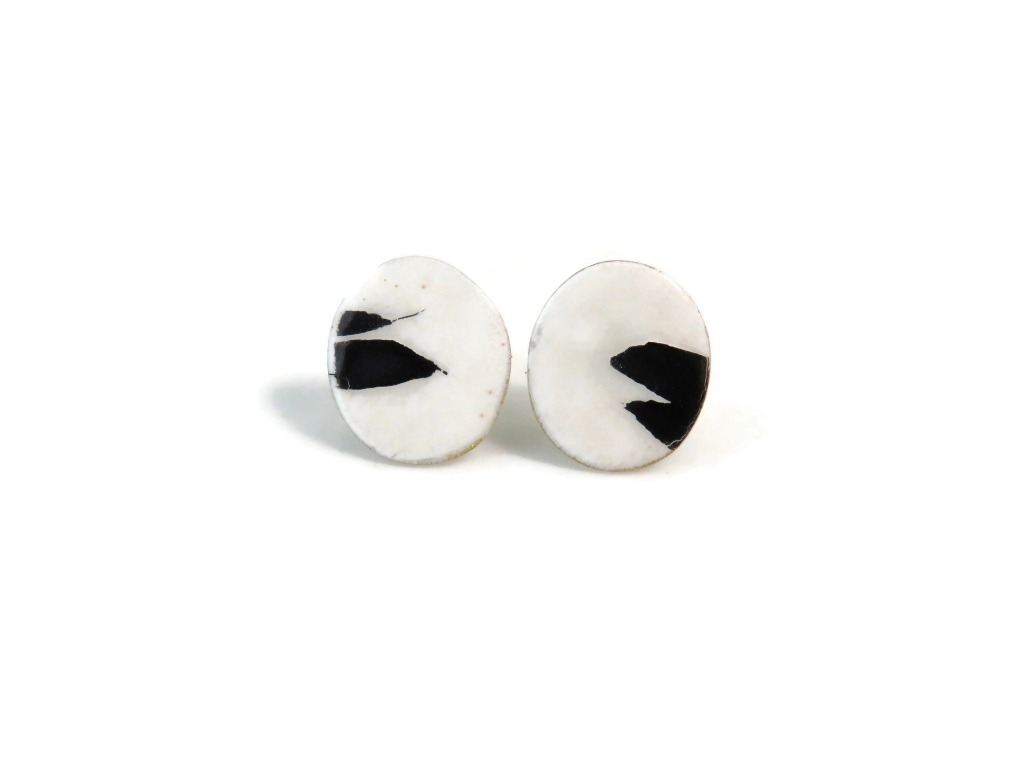Black and white enamel stud earrings