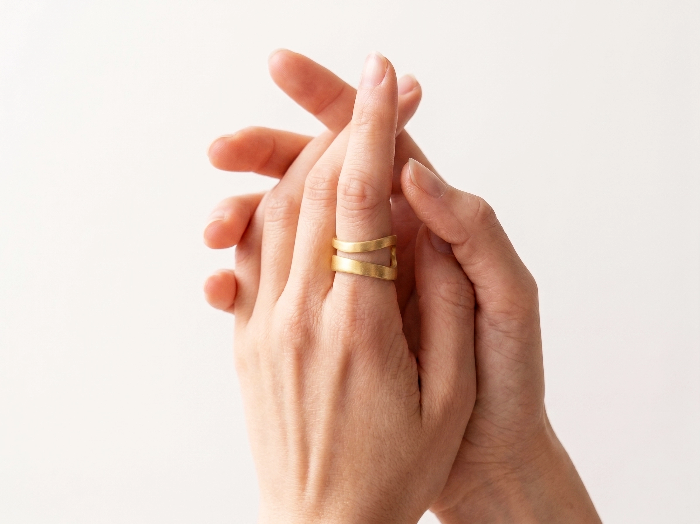 Adjustable Satin Gold Ring – Aqua