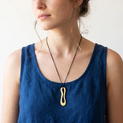 Organic Satin Gold Pendant – Aqua