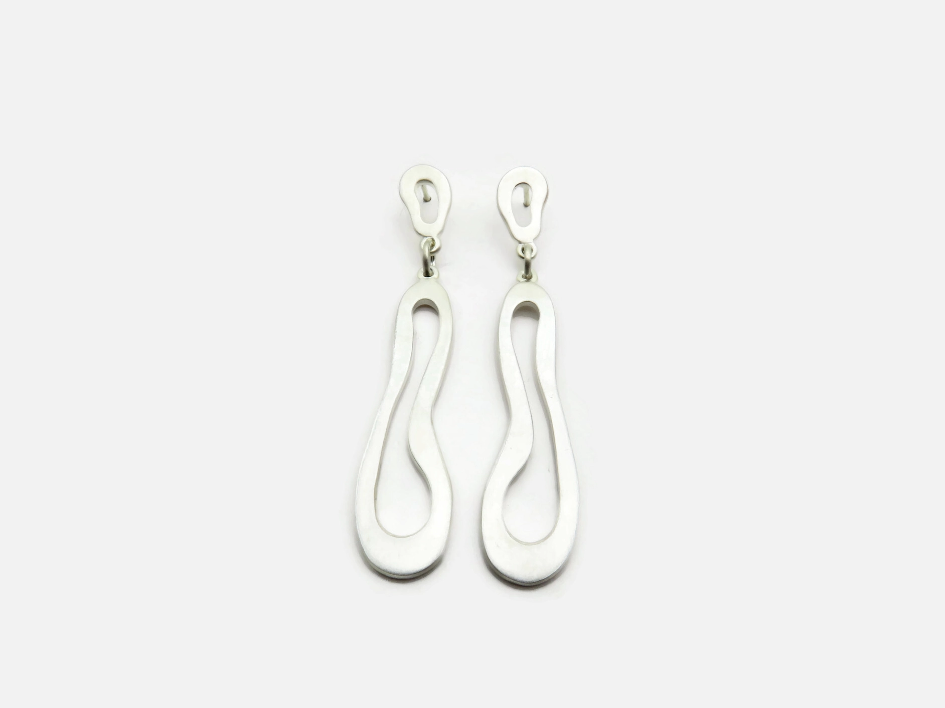 Organic Satin Silver Drop Earrings – Aqua